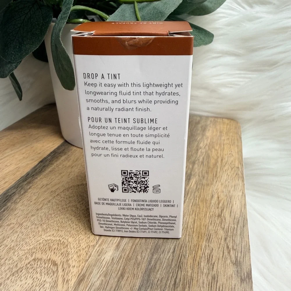 NIB - Morphe Skin Tint - Hint of Truffle